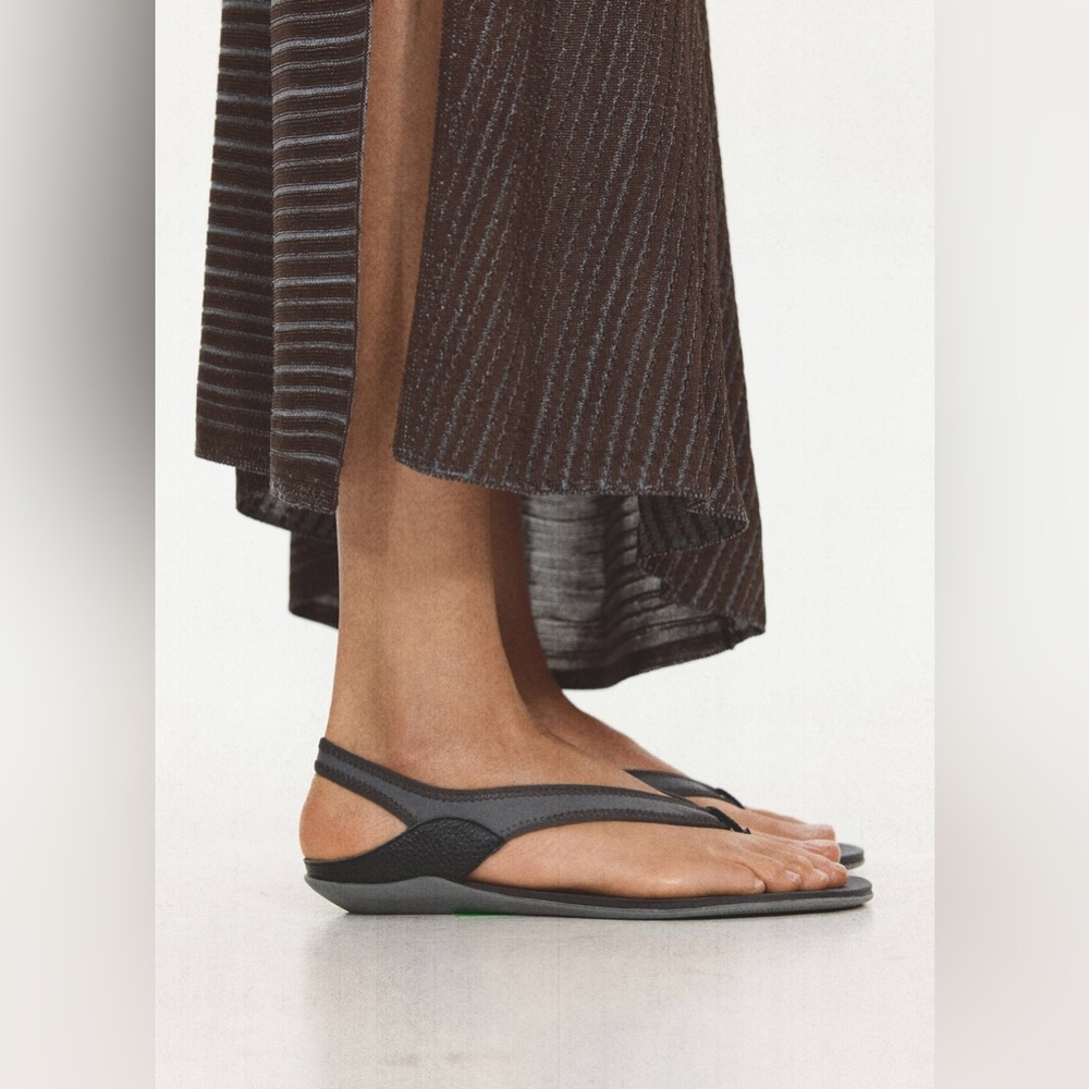 NWT ECKHAUS LATTA x MANGO Neoprene Strap Sandal in Grey
